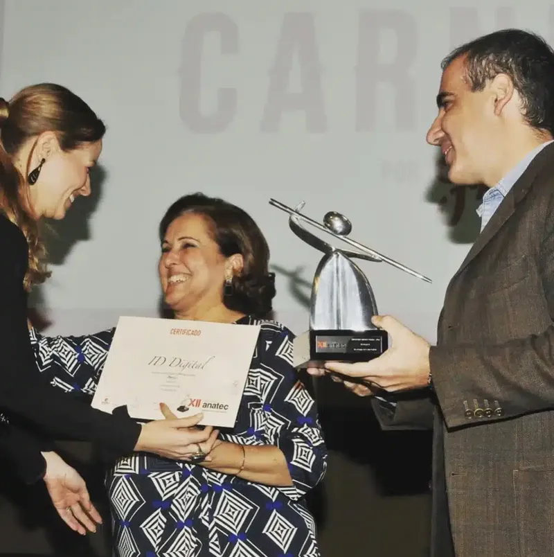 Premiação de revelações e autoridades digitais
